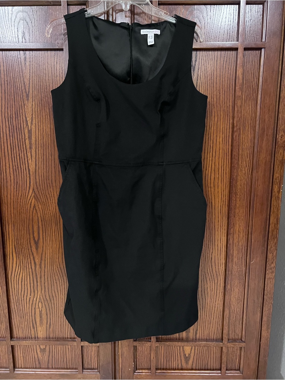 Isaac Mizrahi Live Black Sheath Dress Pockets 10P Petite Sleeveless LBD Career